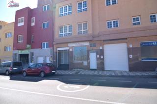 Location Local commercial à Calle garcía de toledo 159