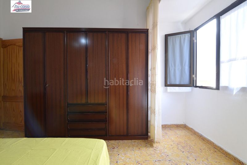 Foto c1f6bf37-aee0-4a01-819e-9a64ee7ff170. Casa amb aparcament a Isleta Palmas de Gran Canaria (Las)