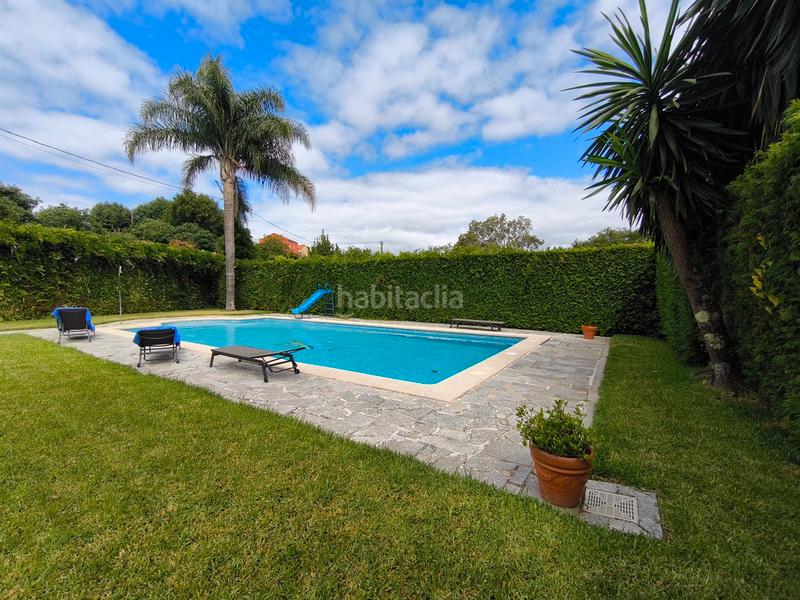 Foto 124c4001-6150-4a56-b3ce-8bb353544a89. Chalet con camino riscaldamento piscina in Fontecarmoa Vilagarcía de Arousa