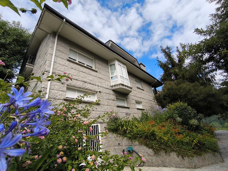 Foto a8d18906-c800-4c27-b344-0626051b9fa5. Chalet con camino riscaldamento piscina in Fontecarmoa Vilagarcía de Arousa