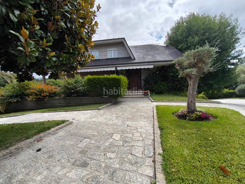 Foto ac47719c-d97d-4646-8885-5265cf154abf. Chalet con camino riscaldamento piscina in Fontecarmoa Vilagarcía de Arousa