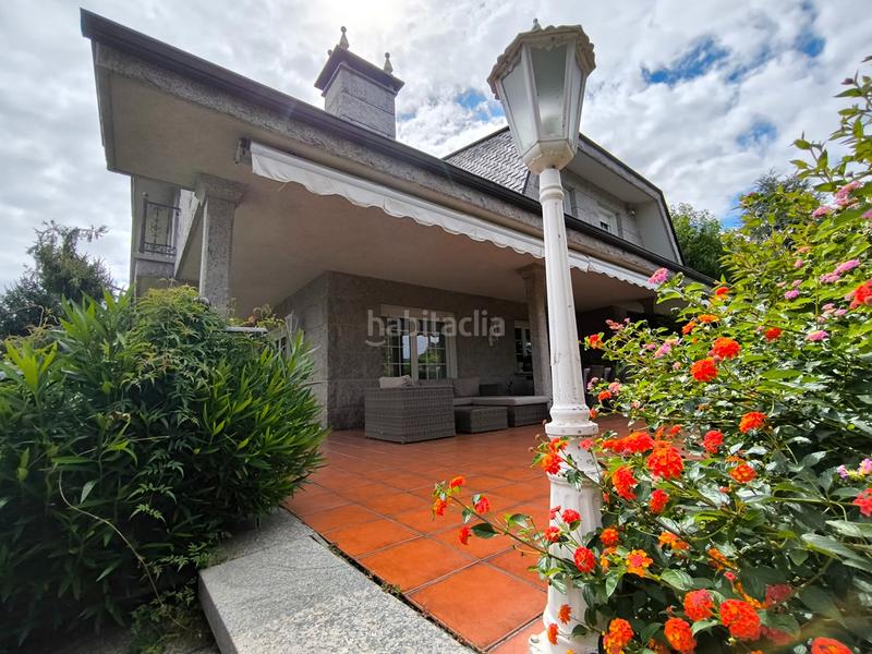 Foto bd464460-2451-430a-8657-4818c1576c31. Chalet con camino riscaldamento piscina in Fontecarmoa Vilagarcía de Arousa