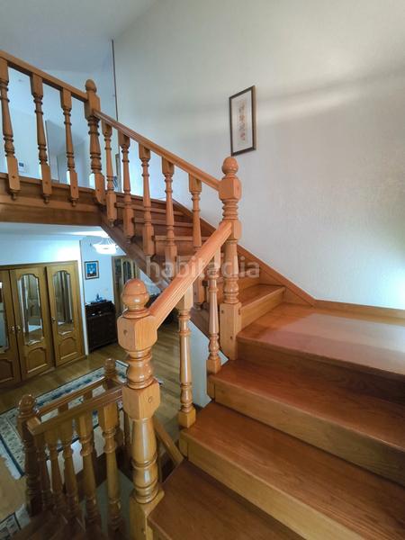 Foto dd4a2433-2b0d-4ff5-a8e0-b76e64d9a1c3. Chalet con camino riscaldamento piscina in Fontecarmoa Vilagarcía de Arousa