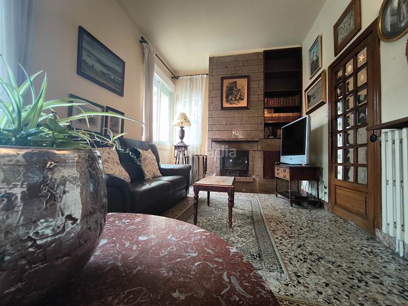 Foto 0f3d3b66-ef9a-4147-afef-c02f71ea3472. Casa amb calefacció aparcament a Vilagarcía Vilagarcía de Arousa