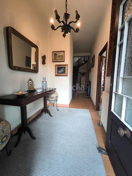 Foto baaccaea-fb27-4b5d-ba52-48bb8a385a08. Casa amb calefacció aparcament a Vilagarcía Vilagarcía de Arousa