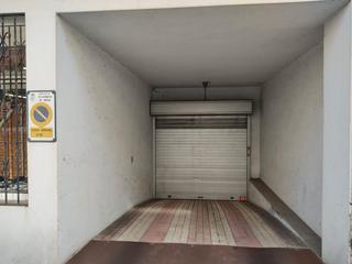 Location Parking voiture à Vilagarcía. Se alquila plaza de garaje en avda. agustin romero