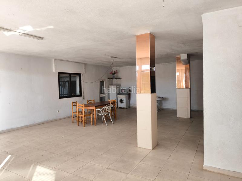 Foto f4543836-38d0-4145-91bb-4a316f611ce8. Affitto locale commerciale in Rubiáns Vilagarcía de Arousa