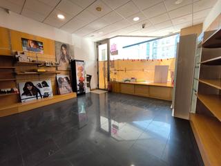 Lloguer Local Comercial a Vilagarcía. Local comercial ubicado en zona centro