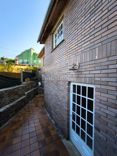 Foto de5bbb7f-82fa-4f53-8a3f-7cf98175e79b. Casa amb calefacció aparcament a Rubiáns Vilagarcía de Arousa