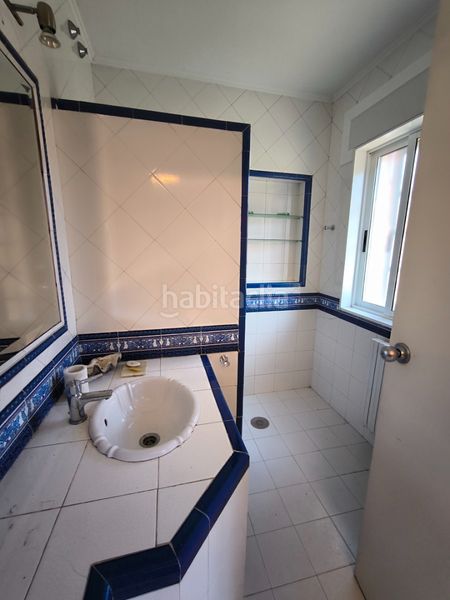 Foto e16f7f59-37ec-4286-b142-fb765a159959. Casa amb calefacció aparcament a Rubiáns Vilagarcía de Arousa