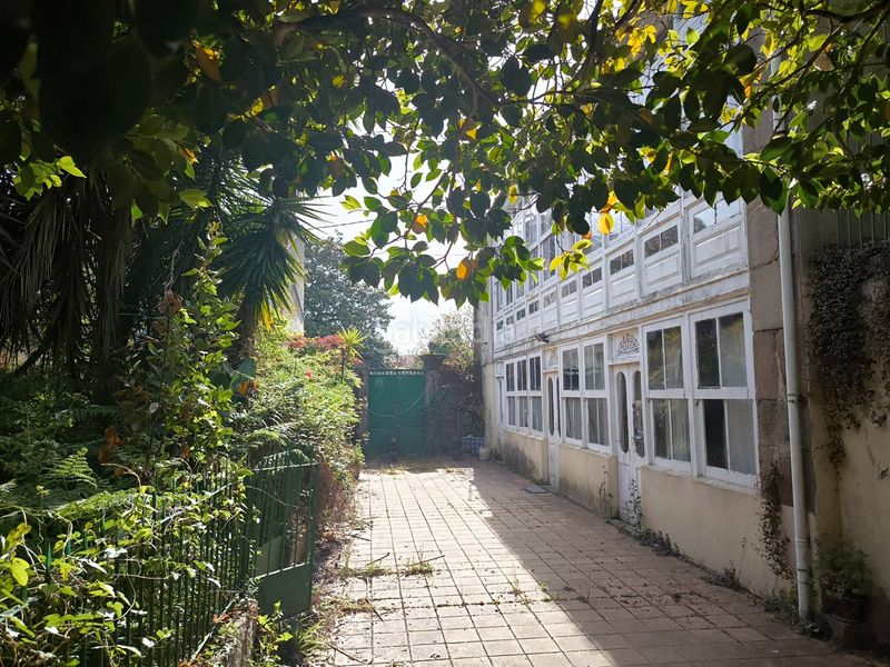 Foto 0f528f80-40ba-4ab1-98e3-ffa69ab483b2. Casa amb xemeneia calefacció aparcament a Cornazo Vilagarcía de Arousa