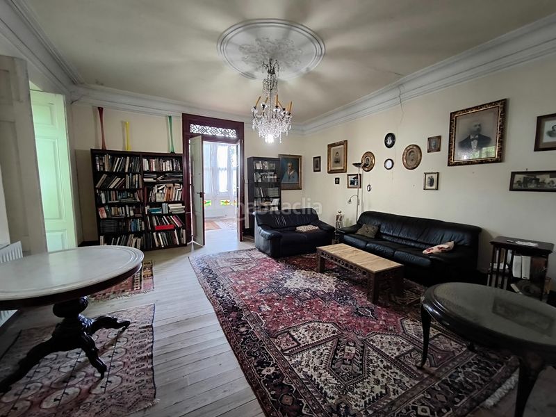 Foto 5db5394c-a131-43ab-bea2-f48158dddf2f. Casa amb xemeneia calefacció aparcament a Cornazo Vilagarcía de Arousa