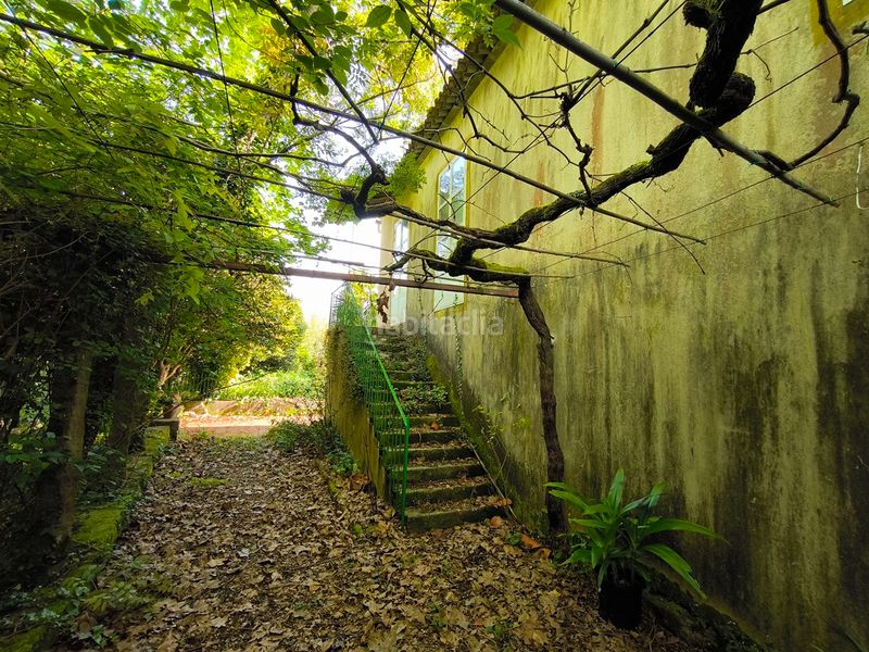 Foto 603c3ccb-4095-4ad7-97c9-dd57e96d1f71. Casa amb xemeneia calefacció aparcament a Cornazo Vilagarcía de Arousa