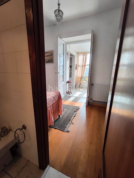 Foto 82a6cf7a-594b-4ef3-8ed1-72e30ab1d4ca. Casa amb xemeneia calefacció aparcament a Cornazo Vilagarcía de Arousa