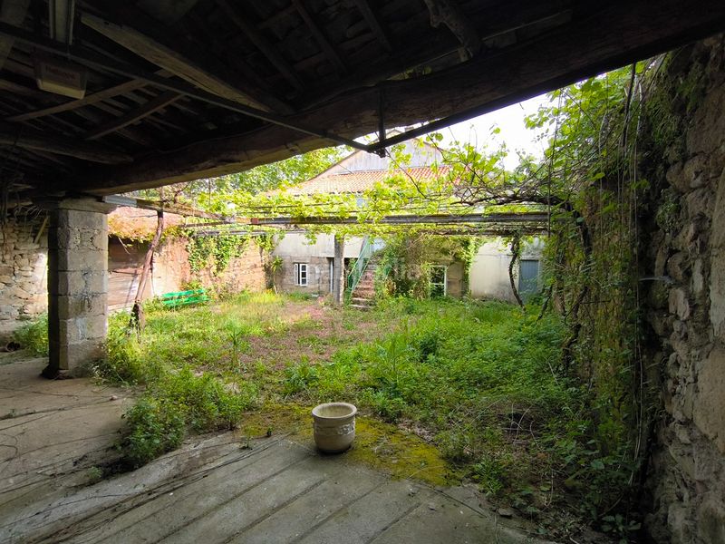 Foto df4b4d05-0beb-4dd8-97d0-621472f994f3. Casa amb xemeneia calefacció aparcament a Cornazo Vilagarcía de Arousa