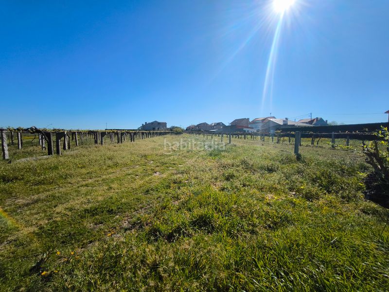 Foto 7a28c0e6-a984-40b7-8af5-ad11a0d77c42. Terreny residencial a Vilanova de Arousa