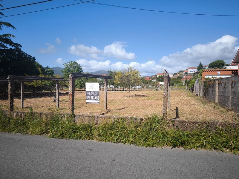 Foto a5650132-e18c-45a9-92f2-19cb76737cdc. Terreno residencial parcela edificable proxima al centro en Vilagarcía de Arousa