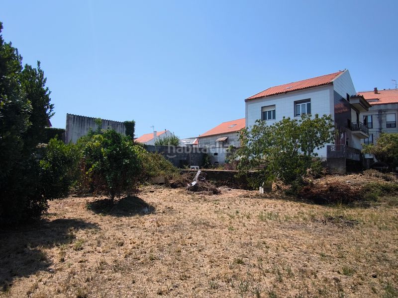 Foto f4abf0f5-8b18-4224-ac80-53692757e536. Casa amb xemeneia a Illa de Arousa (A)