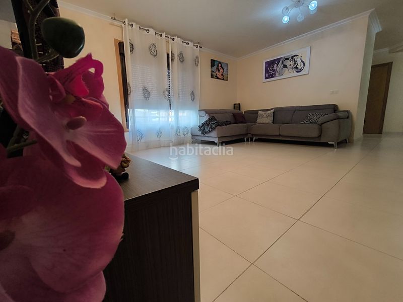 Foto 14db2bfe-17dc-4dfe-ad22-91ff757b697e. Casa a schiera con riscaldamento parcheggio in Sobrán Vilagarcía de Arousa