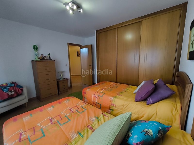 Foto 20a17699-4d94-487e-9108-522ef70528a4. Casa a schiera con riscaldamento parcheggio in Sobrán Vilagarcía de Arousa