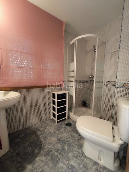 Foto 320f3b84-af66-4f10-bb91-2209b1145330. Casa a schiera con riscaldamento parcheggio in Sobrán Vilagarcía de Arousa