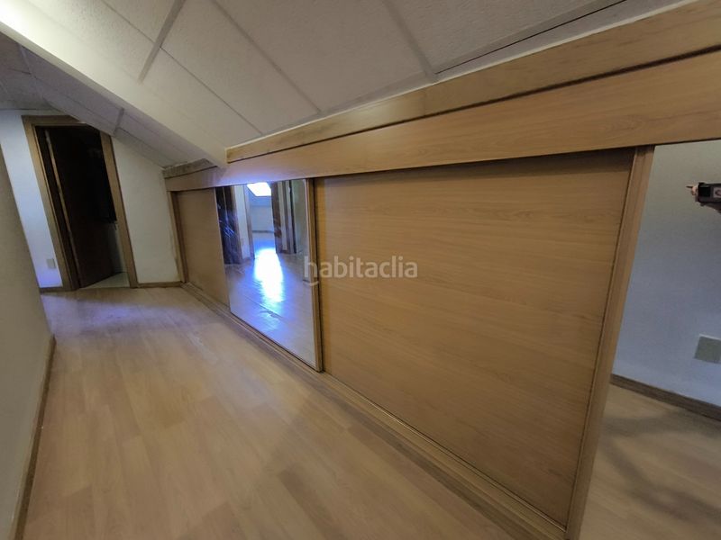 Foto 3cf9e4ee-34d1-42a8-89df-33a50080a7f8. Casa a schiera con riscaldamento parcheggio in Sobrán Vilagarcía de Arousa