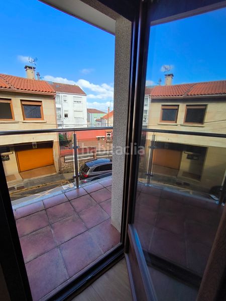 Foto 4488e170-200f-471a-b2c0-46ab532963b9. Casa a schiera con riscaldamento parcheggio in Sobrán Vilagarcía de Arousa