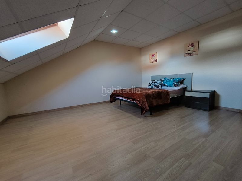 Foto 65c014f4-73e7-41e9-be81-ff94f1ea59bd. Casa a schiera con riscaldamento parcheggio in Sobrán Vilagarcía de Arousa