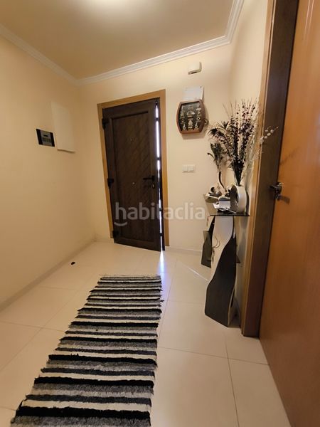 Foto 83a018b2-86c3-40d1-b2e6-30f5d1dcb2f9. Casa a schiera con riscaldamento parcheggio in Sobrán Vilagarcía de Arousa