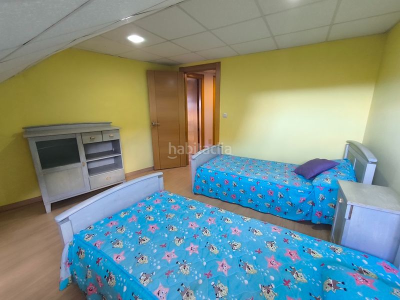 Foto ab706fd1-8782-4dbe-aeaf-5e22462b5906. Casa a schiera con riscaldamento parcheggio in Sobrán Vilagarcía de Arousa