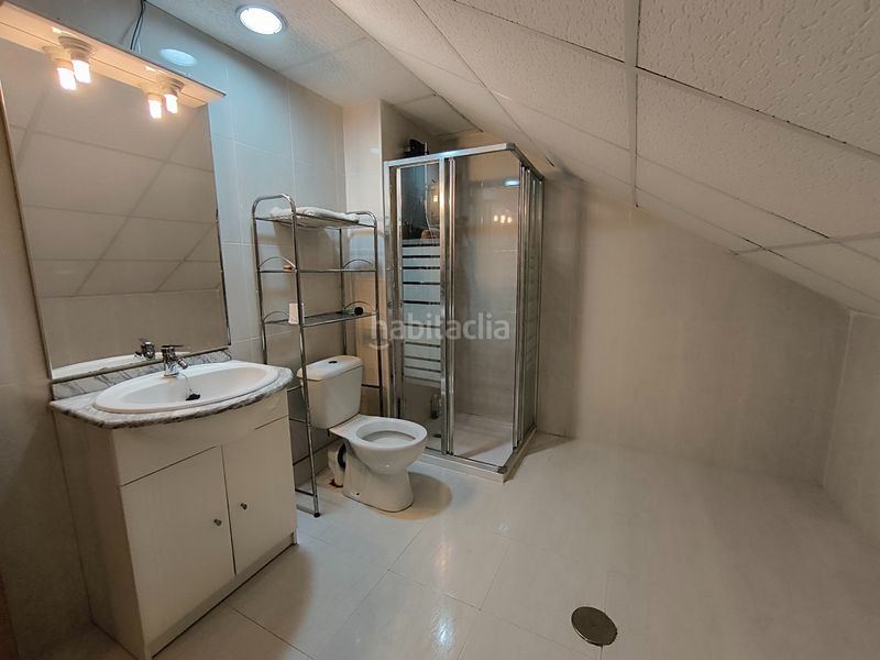 Foto e8955f16-546e-424b-a95b-80c9c4493045. Casa a schiera con riscaldamento parcheggio in Sobrán Vilagarcía de Arousa