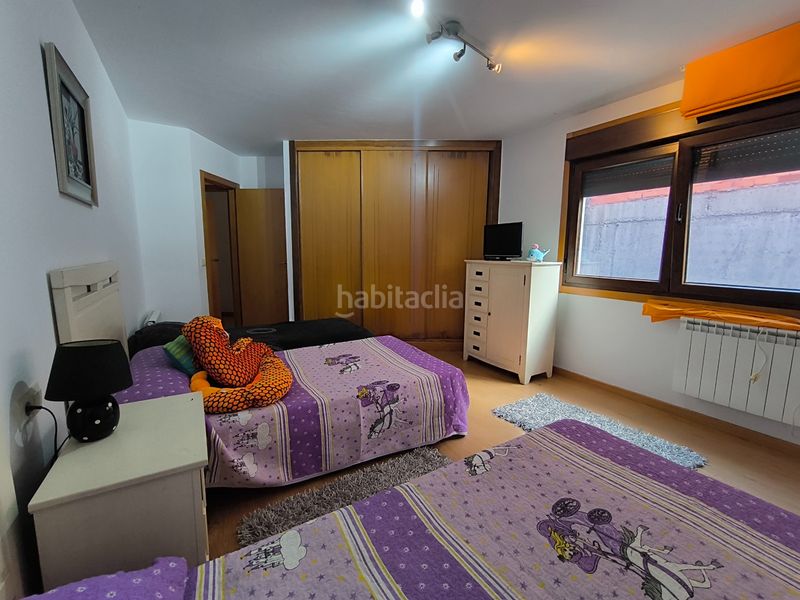 Foto efeeb31d-2740-417c-a473-6f29c668487d. Casa a schiera con riscaldamento parcheggio in Sobrán Vilagarcía de Arousa