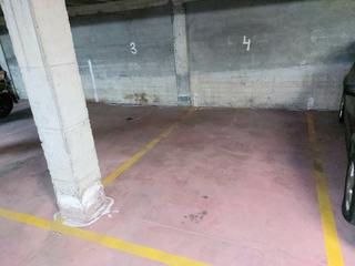 Parking voiture à Vilagarcía. Plaza de garaje en avda. cambados