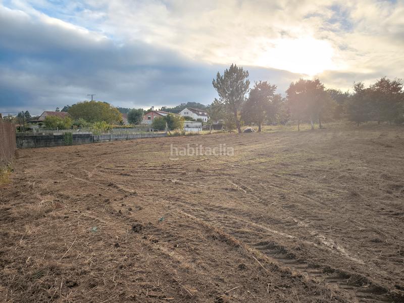 Foto ad9662cf-1fb6-435b-8c35-9d34a210a39c. Terreny residencial a Caldas de Reis