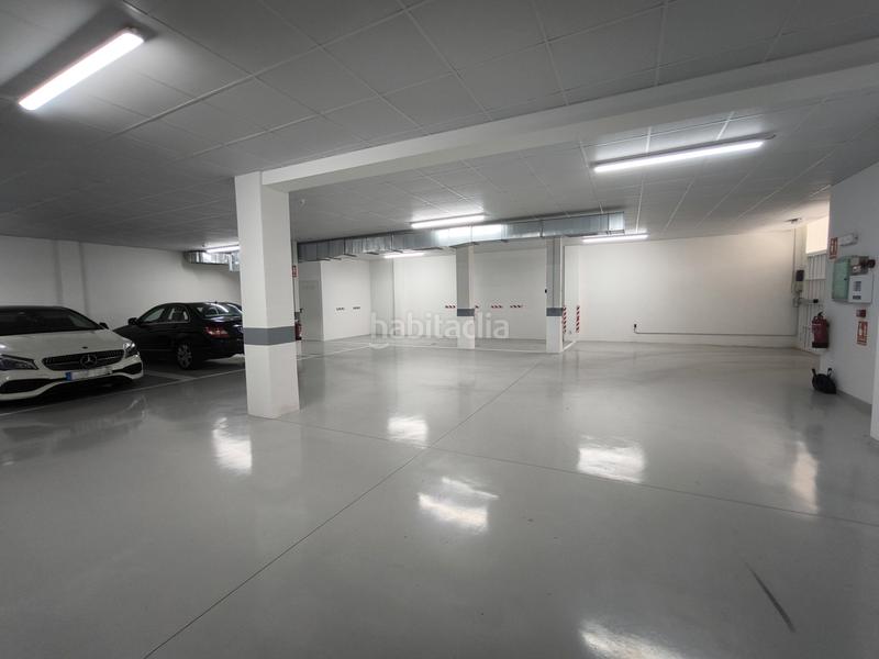 Foto 2262875e-8762-424d-975b-6c69b36a8852. Aparcament cotxe a Vilagarcía Vilagarcía de Arousa