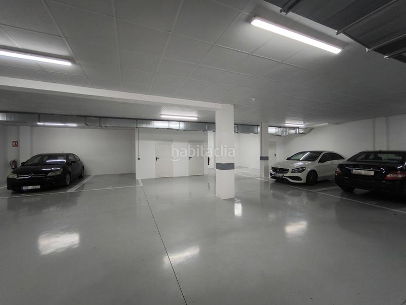 Foto 2b22a4b6-dc81-473b-90bd-70d755a1577f. Aparcament cotxe a Vilagarcía Vilagarcía de Arousa