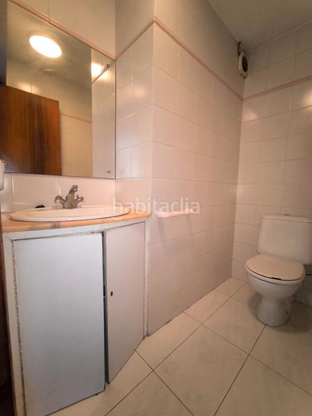 Foto ea287276-2591-4a1d-8b64-8f09f87f65f3. Geschäftsraum in Cornazo Vilagarcía de Arousa