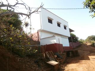 Bauernhof in Moya. Finca con casa