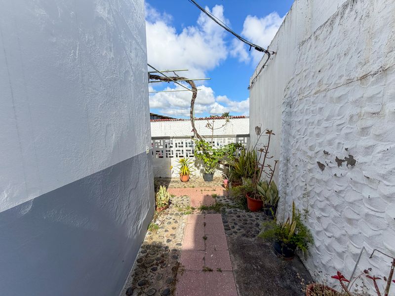 Foto ab1557e0-cff4-4d1f-ab00-a9b294ce1486. Casa a calle lanzarote 15 a Moya