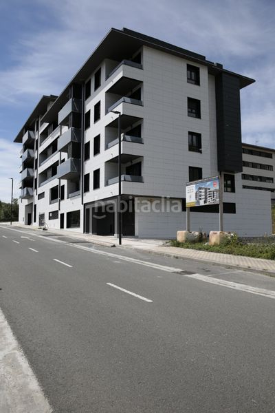 Foto a8114850-0cc5-4902-bfec-82e1dde4e23c. Parking coche en otatza 7 garaje abierto para un coche en Ordizia