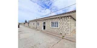 Casa a Zarzuela del Pinar. Casa de pueblo en venta zona zarzuela del pinar