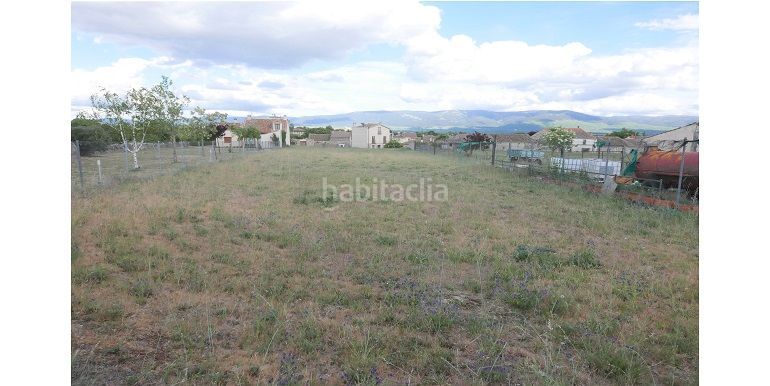 Foto fc00ac5d-f020-460f-92ea-6a286b8db81c. Terreny residencial a Turégano