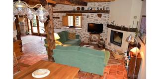 Casa a Santo Tomé del Puerto. Venta casa de pueblo en sigueruelo