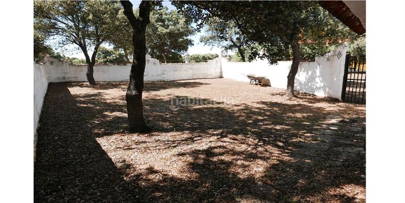 Foto f62a9ef6-d0ad-4686-a617-6cd438f2fabc. Fondo rustico in Marugán