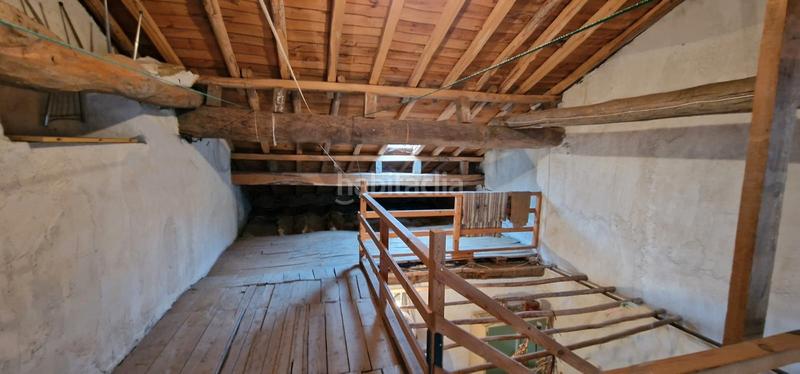 Foto 045361f0-df8c-468a-8ad0-4f8d7961aca9. Masía casa de pueblo en venta en bernardos en Migueláñez