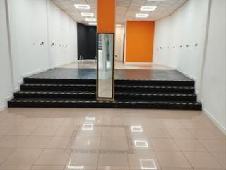 Alquiler Local Comercial  Calle del puente de la muerte y de la vida. Alquiler de local en calle de la muerte y la vida