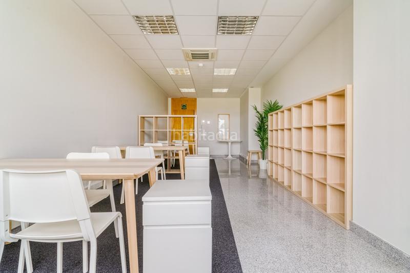 Foto 9ebf3d5d-ada6-4656-a90d-08d921bbfc33. Miete büro mit parking in Aranguren