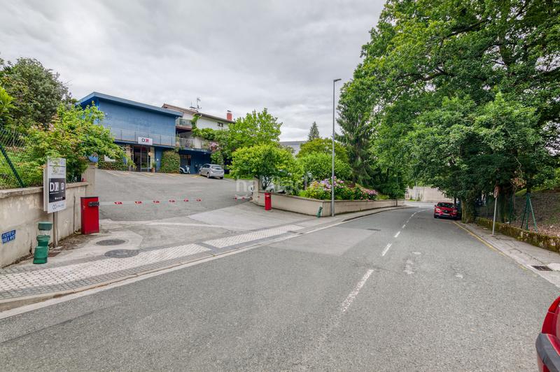 Foto 053a891f-bad1-4f5f-9fa3-38710b64110b. Location bureau dans de pillotegi bidea 12 dans Ibaeta Donostia - San Sebastián