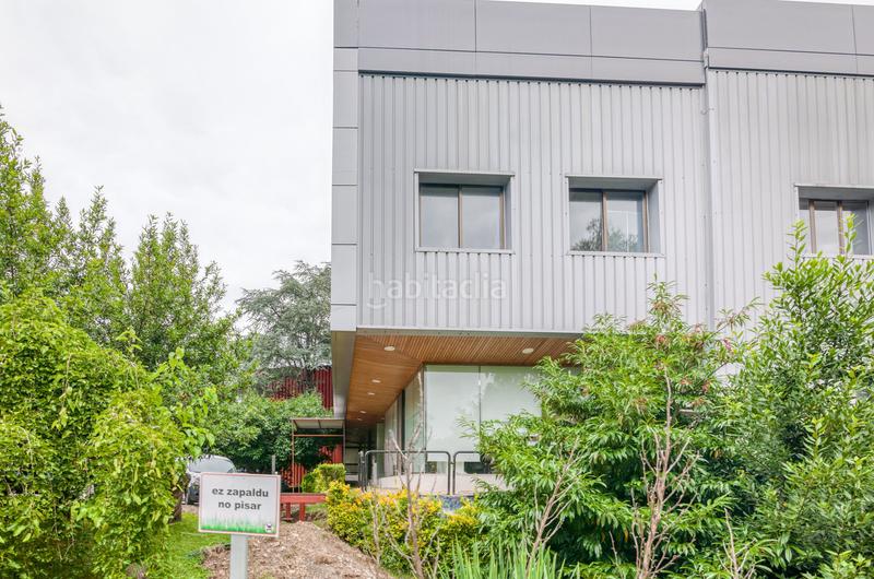 Foto 6200e86b-a271-44e3-9a74-d32d84ae9ce7. Location bureau dans de pillotegi bidea 12 dans Ibaeta Donostia - San Sebastián