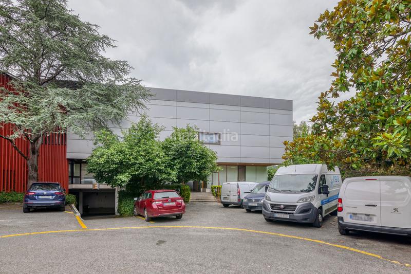 Foto aeec4f6d-167f-47c7-b7b5-b4f4fd5824d0. Location bureau dans de pillotegi bidea 12 dans Ibaeta Donostia - San Sebastián